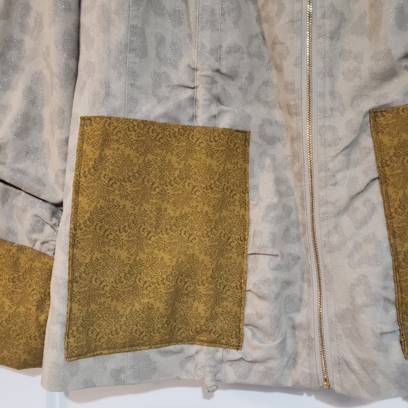 Chicos Womens 3 XL Leopard Full Zip Jacket Cotton Linen Beige Musturd Metallic - Picture 6 of 10